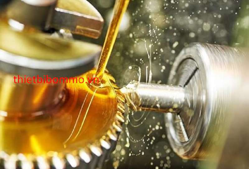 Top 4 tiêu chí chọn Dầu Mỡ Bôi Trơn Công Nghiệp Tốt nhất hiện nay