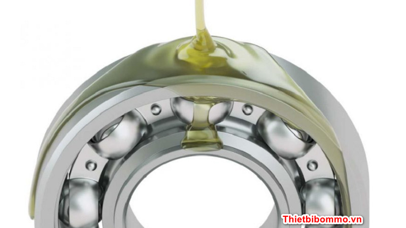 Mỡ vòng bi cũng là một sản phẩm được tạo ra từ Dầu gốc + phụ gia + chất làm đặc