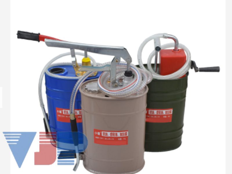 bơm dầu bằng tay giúp chủ sở hữu sẽ nhận được rất nhiều tiện ích khi sử dụng. 